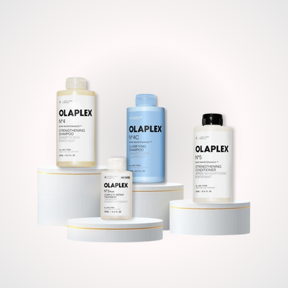 shampoo clarificante que elimina la acumulación de impurezas, exceso de grasa y residuos del cabello mientras ayuda a mantenerlo limpio, suave y saludable. Productos Olaplex para el cuidado, reparación y fortalecimiento del cabello dañado, quebradizo y tratado químicamente, diseñados para mejorar la salud, suavidad, brillo y resistencia de la fibra capilar.