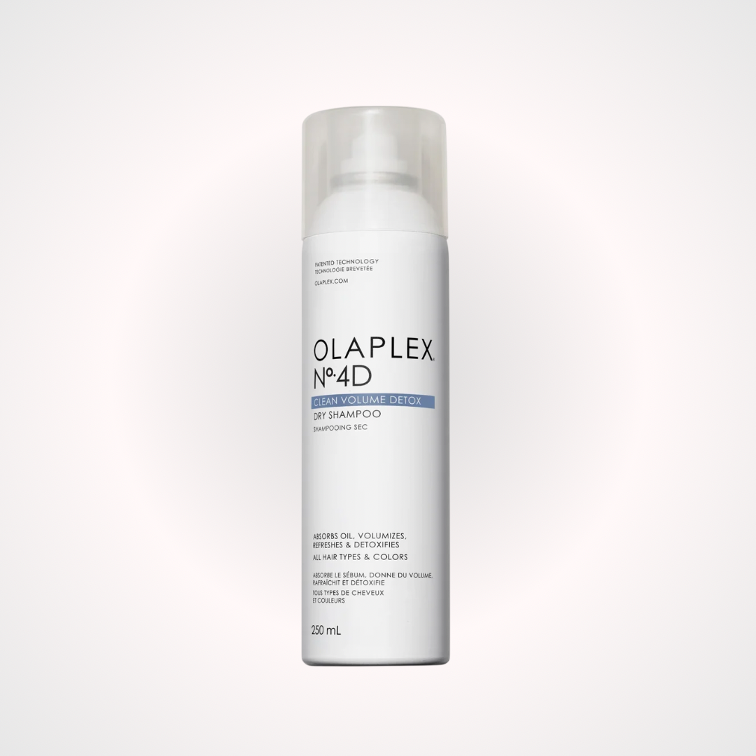 OLAPLEX N°4D Dry Shampoo Clean Volume Detox 6.3oz, shampoo seco que refresca el cabello, absorbe el exceso de grasa y ayuda a mantener una sensación de limpieza y volumen.