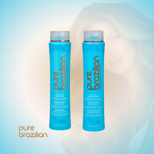 Pure Brazilian Daily Care Duo incluye el Anti-Frizz Shampoo y el Anti-Frizz Conditioner, una combinación profesional diseñada para limpiar delicadamente, hidratar profundamente y controlar el frizz sin apelmazar el cabello. Es ideal para el uso diario y para mantener los resultados de tratamientos de alisado o anti-frizz.